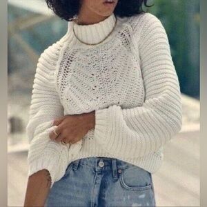 FREE PEOPLE Sweetheart Sweater 100% Cotton Mock Neck, Chunky Cable Knit Size Med